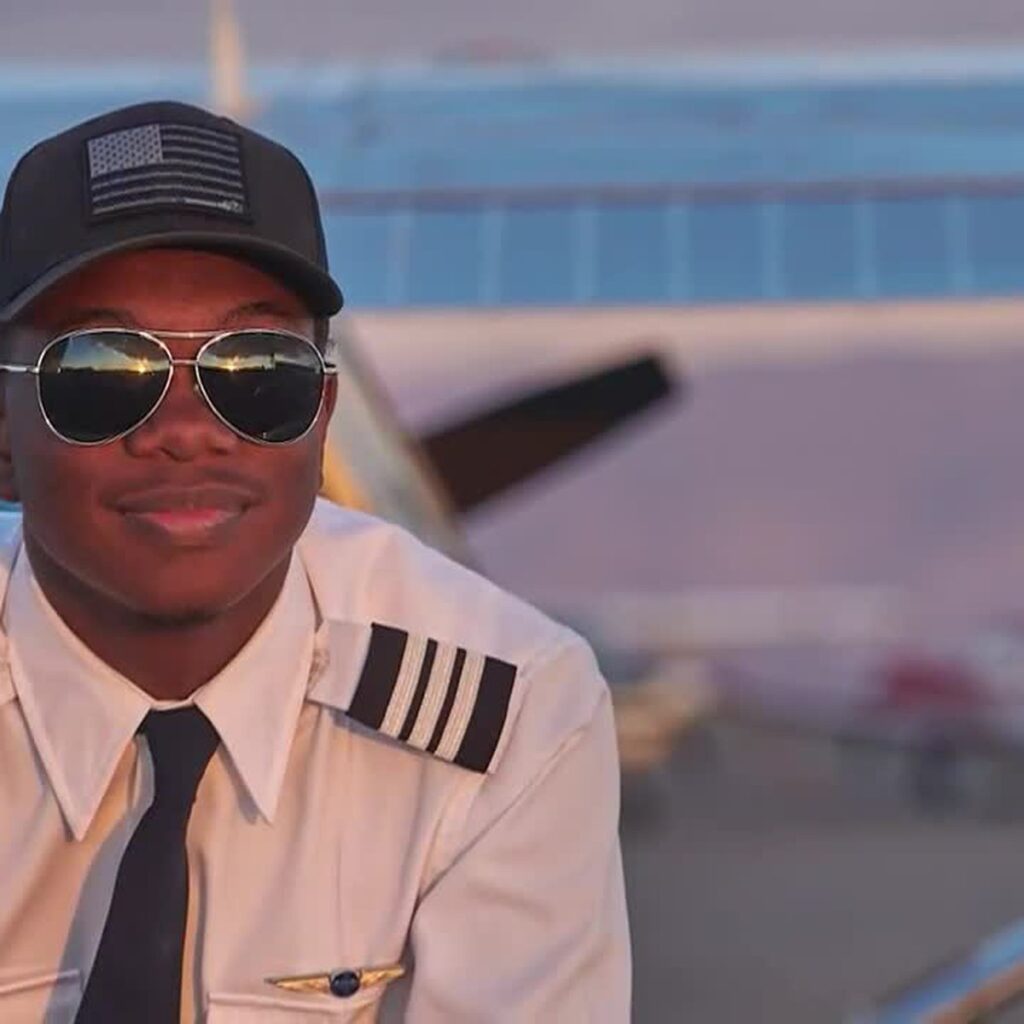 Teen makes history as youngest African American pilot in New Mexico