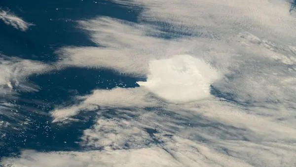 Satellites Watch World’s Largest Iceberg Break Away from Antarctica