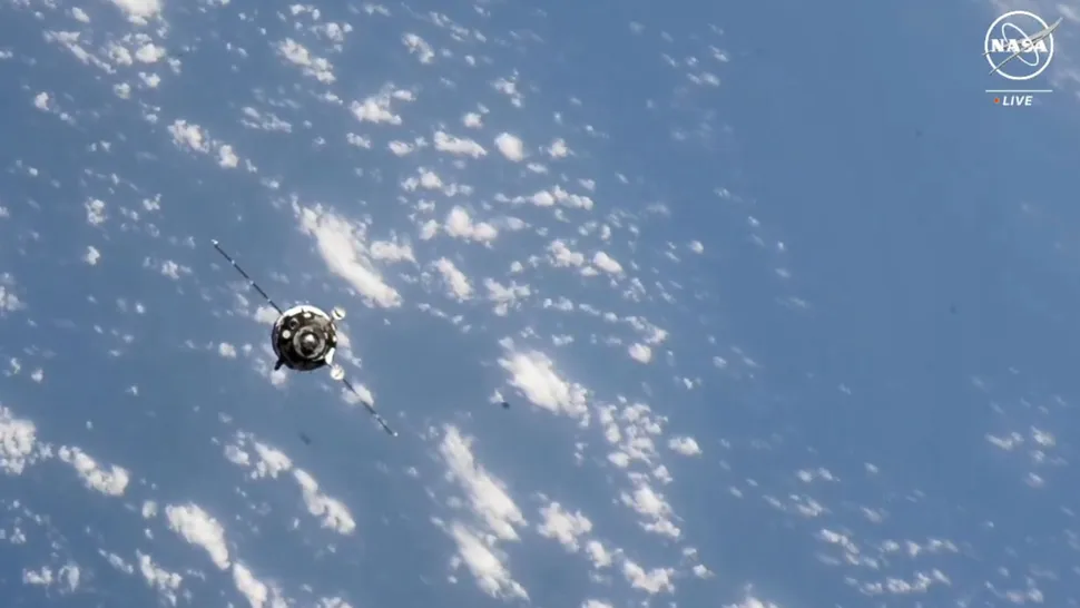 3 Spaceflyers Arrive At The ISS Aboard Russian Soyuz Spacecraft.