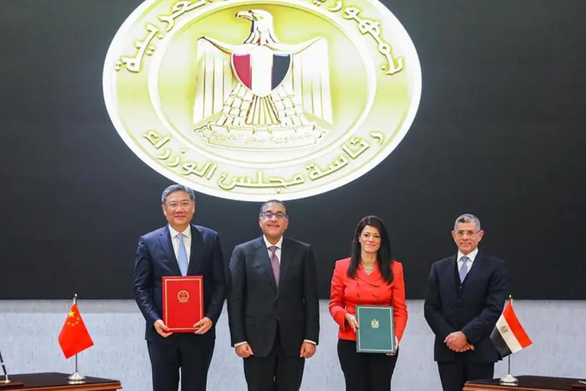 China Hands Over the Certificate for Egypt’s Assembly, Integration, and Testing Centre (AITC) Project to Egypt.