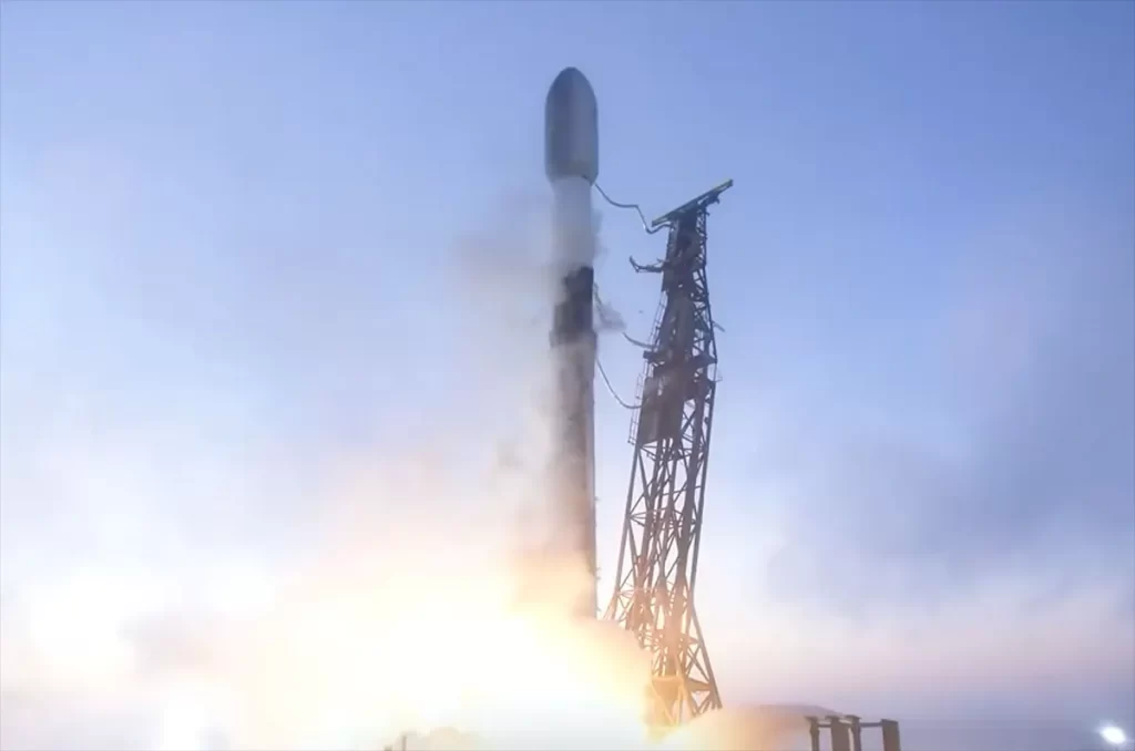 SpaceX Launches 22 Starlink Satellites From California.