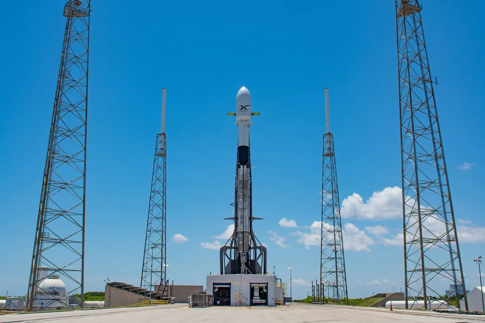 SpaceX Rockets Launch New Starlink Fleet And Secret US Spy Satellite In Space Doubleheader Today.