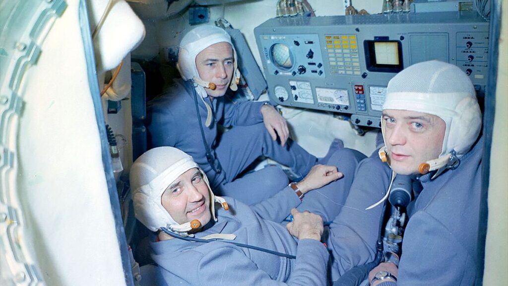 On This Day In Space June 29, 1971 3 Cosmonauts Lost In Soyuz 11 Tragedy